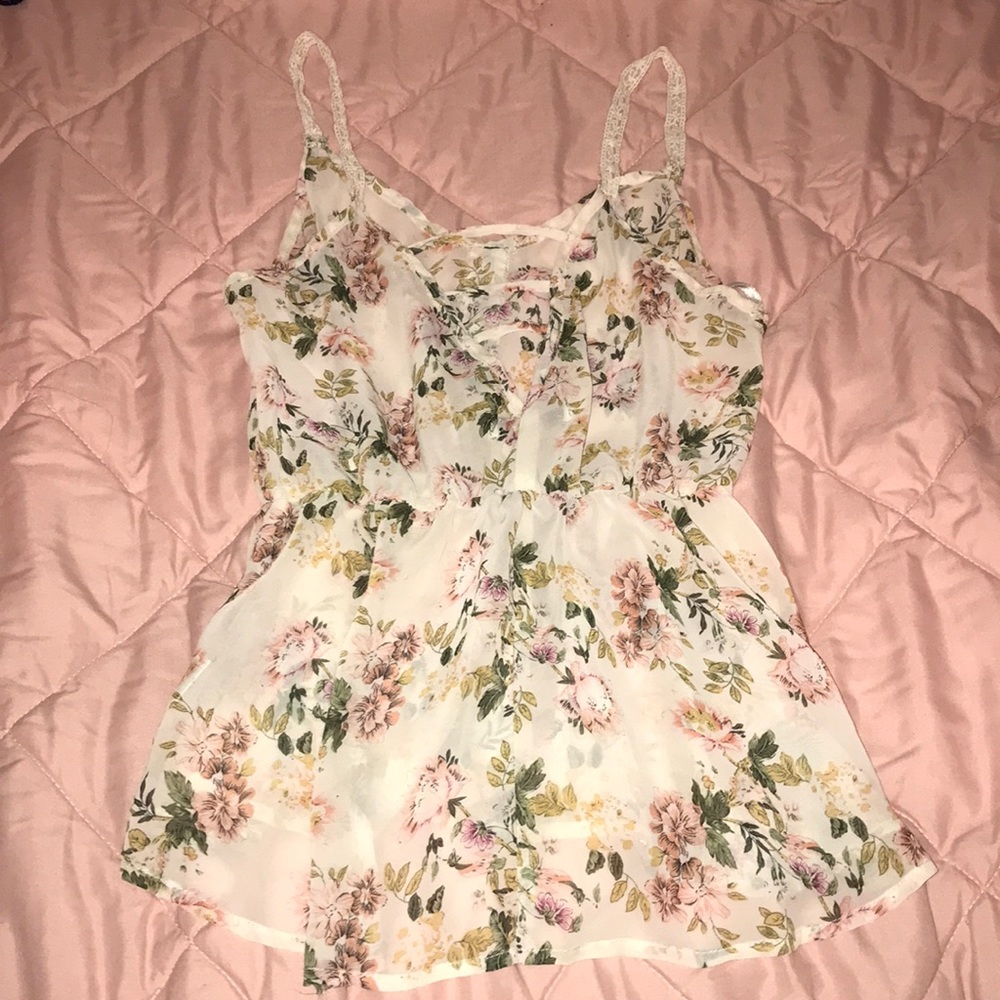 Flowered Tank Bundle - Picture 3 of 3